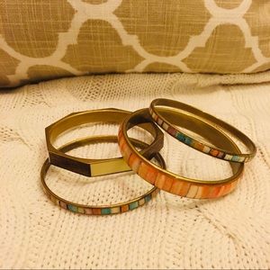 Set of 4 bangle bracelets